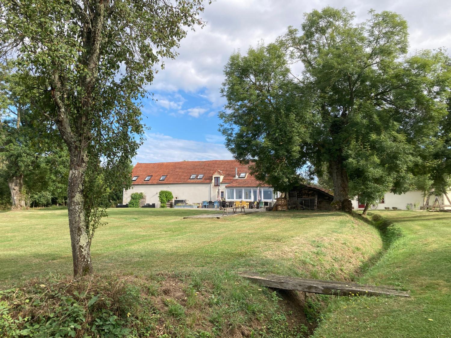  for sale detached house Rezay Cher 6
