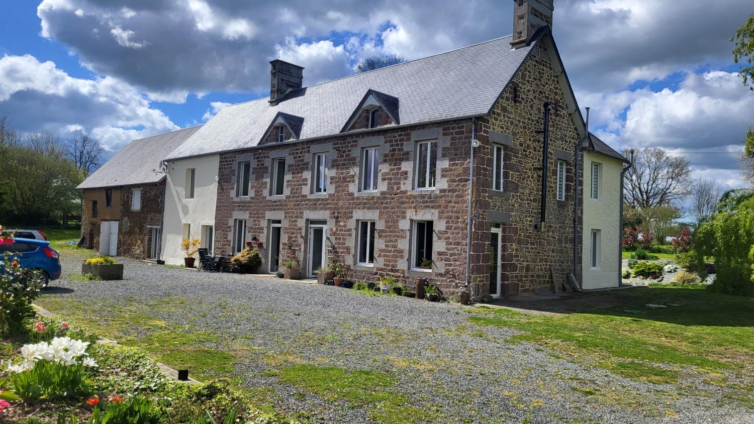  for sale detached house Soulles Manche 33