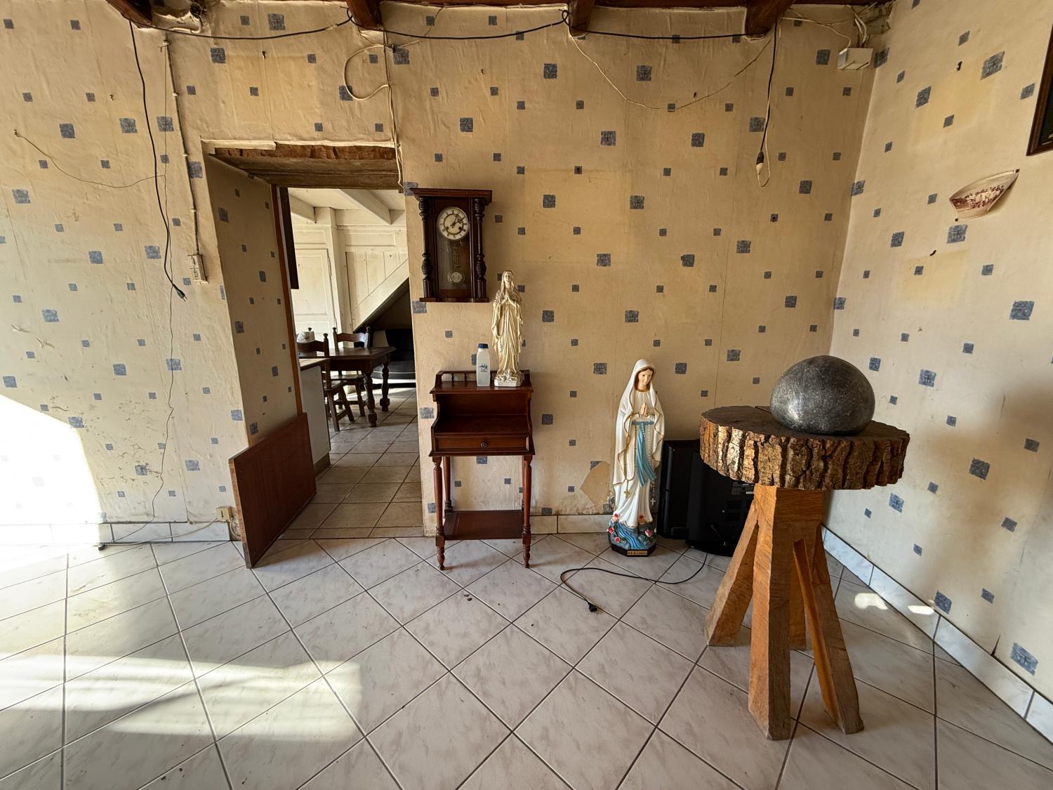  for sale village farm Melay Haute-Marne 10