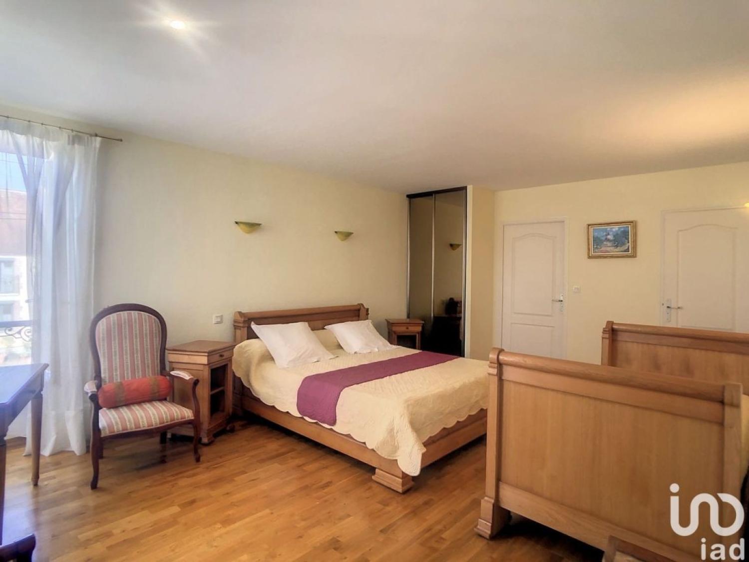  for sale bed and breakfast Pontigny Yonne 10