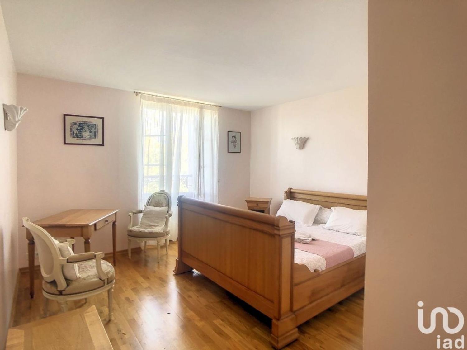  for sale bed and breakfast Pontigny Yonne 5