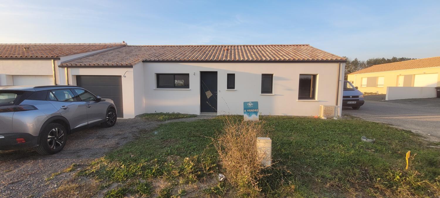  for sale house Angles Vendée 1