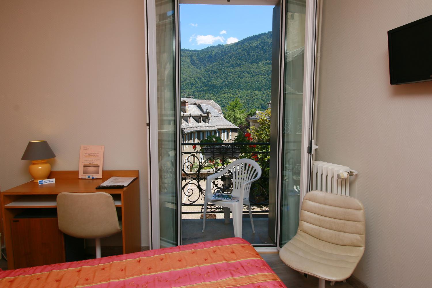  for sale hotel Bagnères-de-Luchon Haute-Garonne 9
