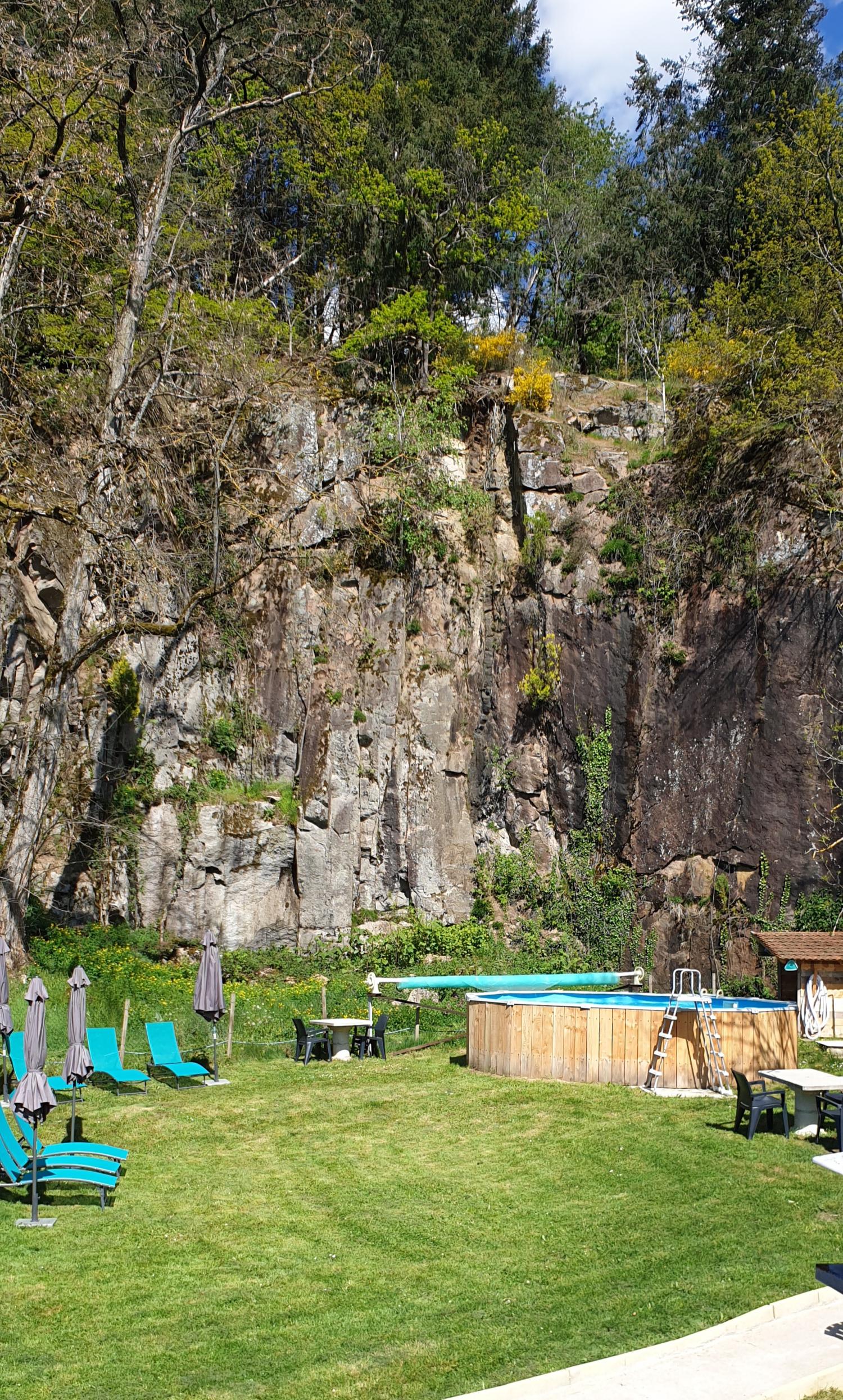  for sale bed and breakfast Le Mayet-de-Montagne Allier 16