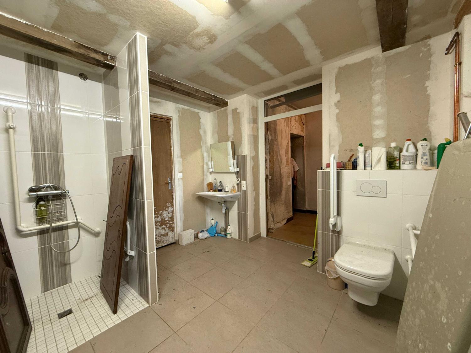  for sale village farm Confracourt Haute-Saône 10