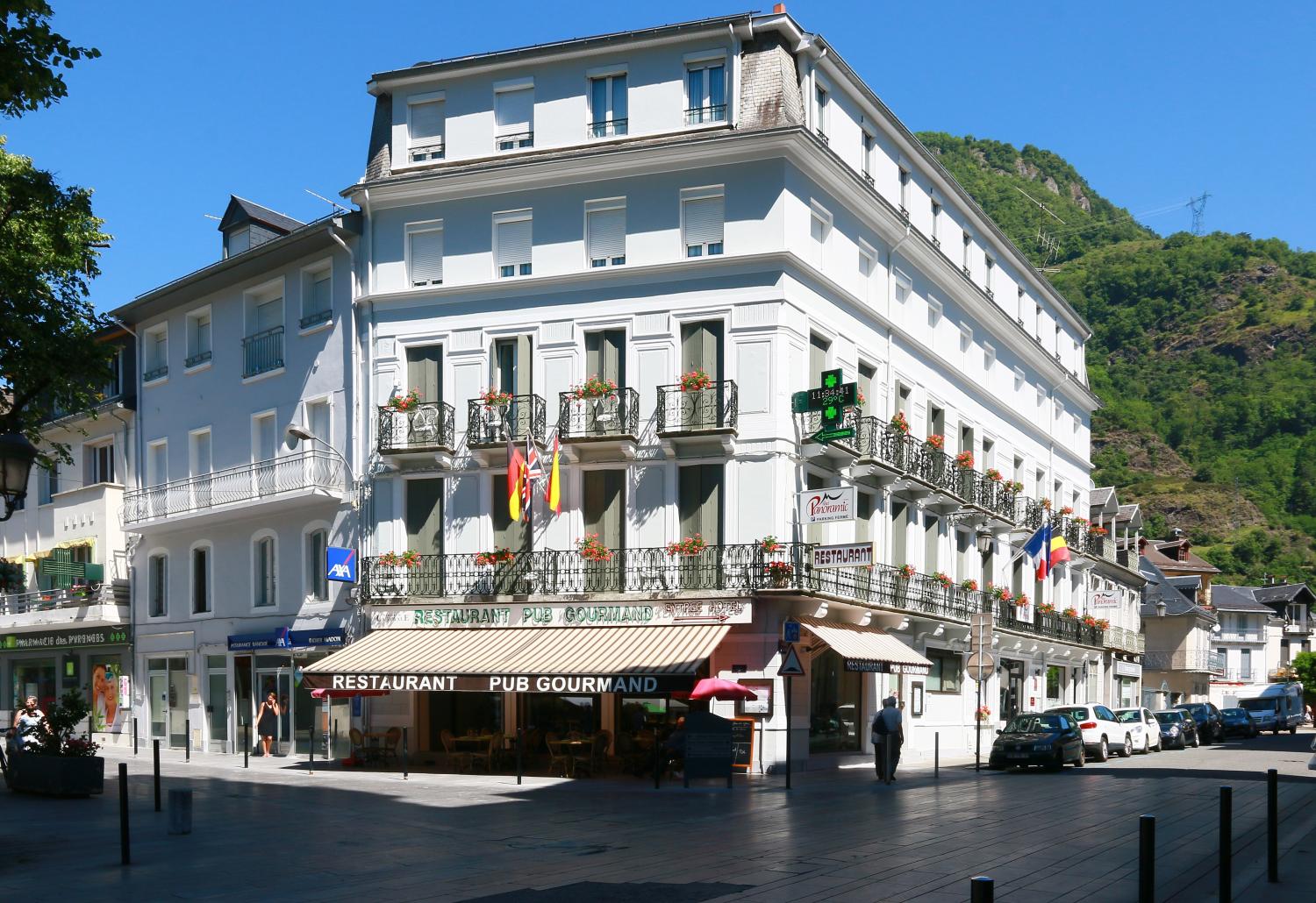  for sale hotel Bagnères-de-Luchon Haute-Garonne 1