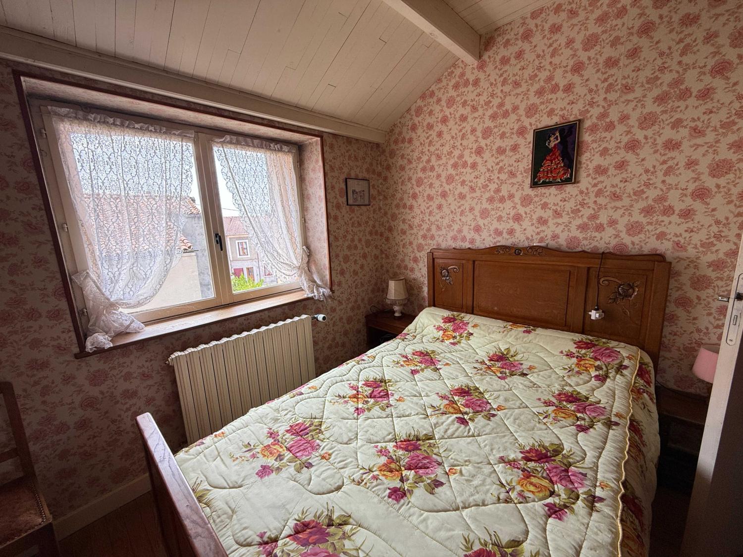  for sale village farm Voisey Haute-Marne 19