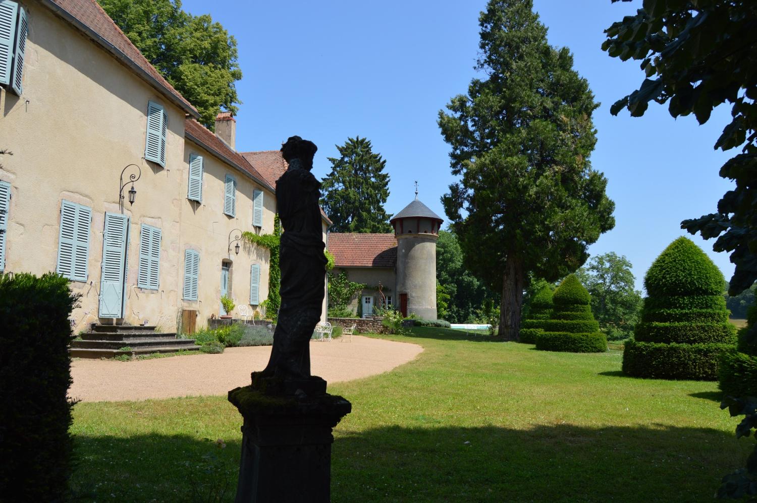 for sale castle Luzy Nièvre 13