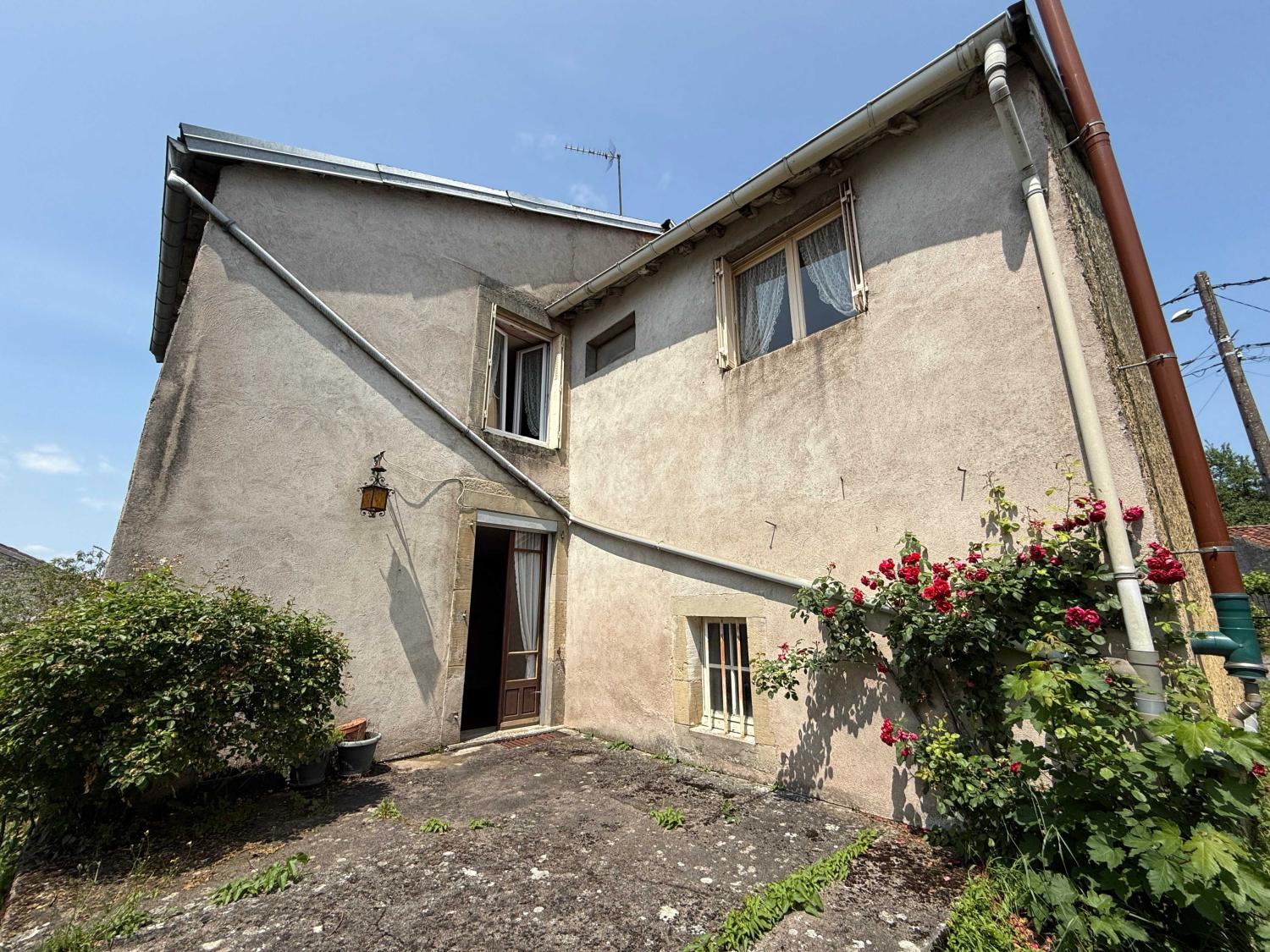  for sale village farm Voisey Haute-Marne 10