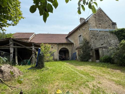 Confracourt Haute-Saône village farm foto
