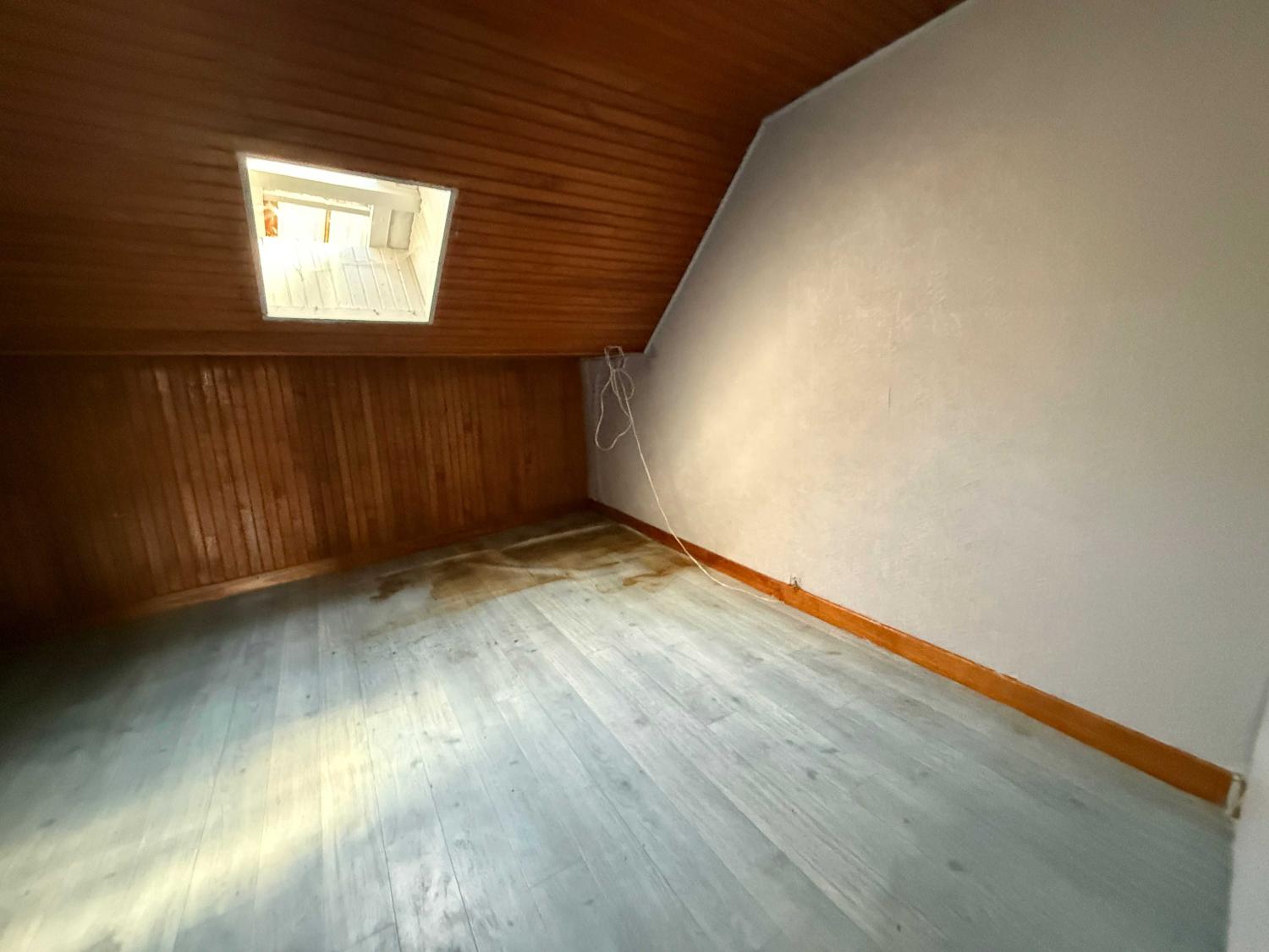  for sale village house Bourbonne-les-Bains Haute-Marne 18