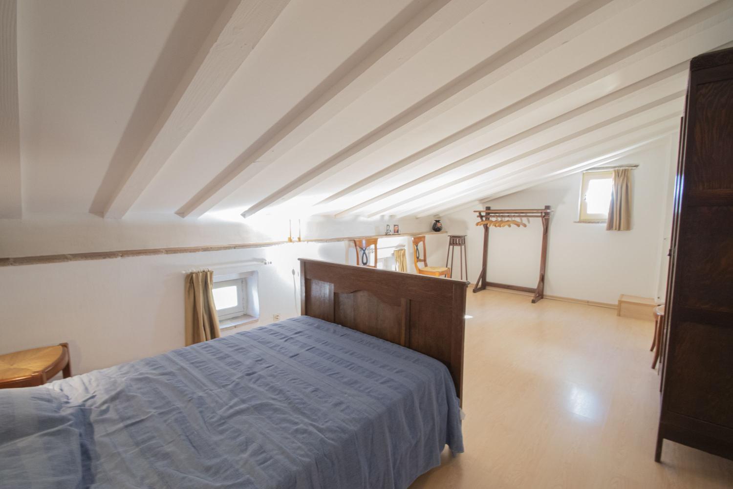  for sale bed and breakfast Castelnau-de-Montmiral Tarn 9
