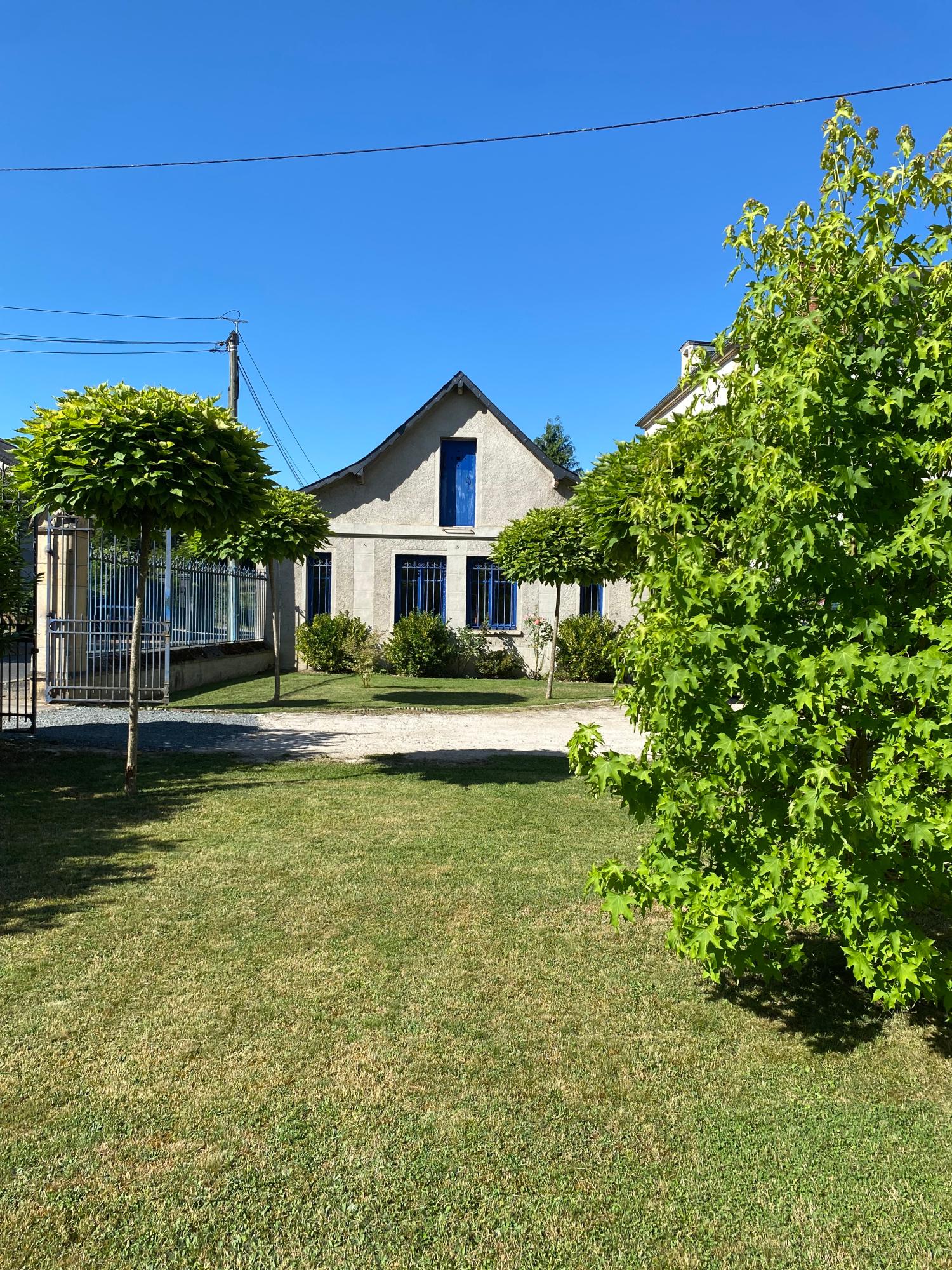 for sale mansion Saint-Honoré-Les-Bains Nièvre 38