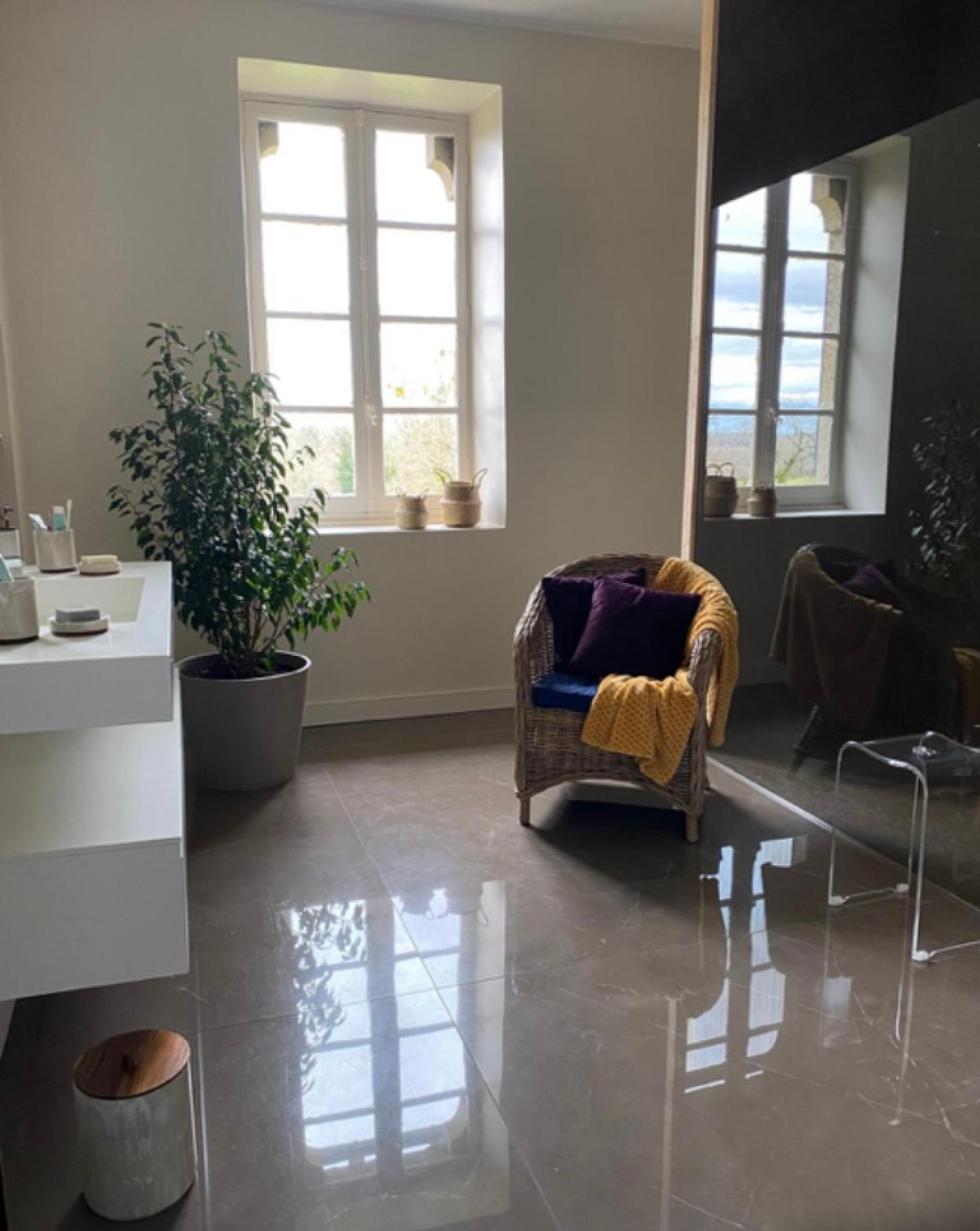  for sale mansion Saint-Honoré-Les-Bains Nièvre 22