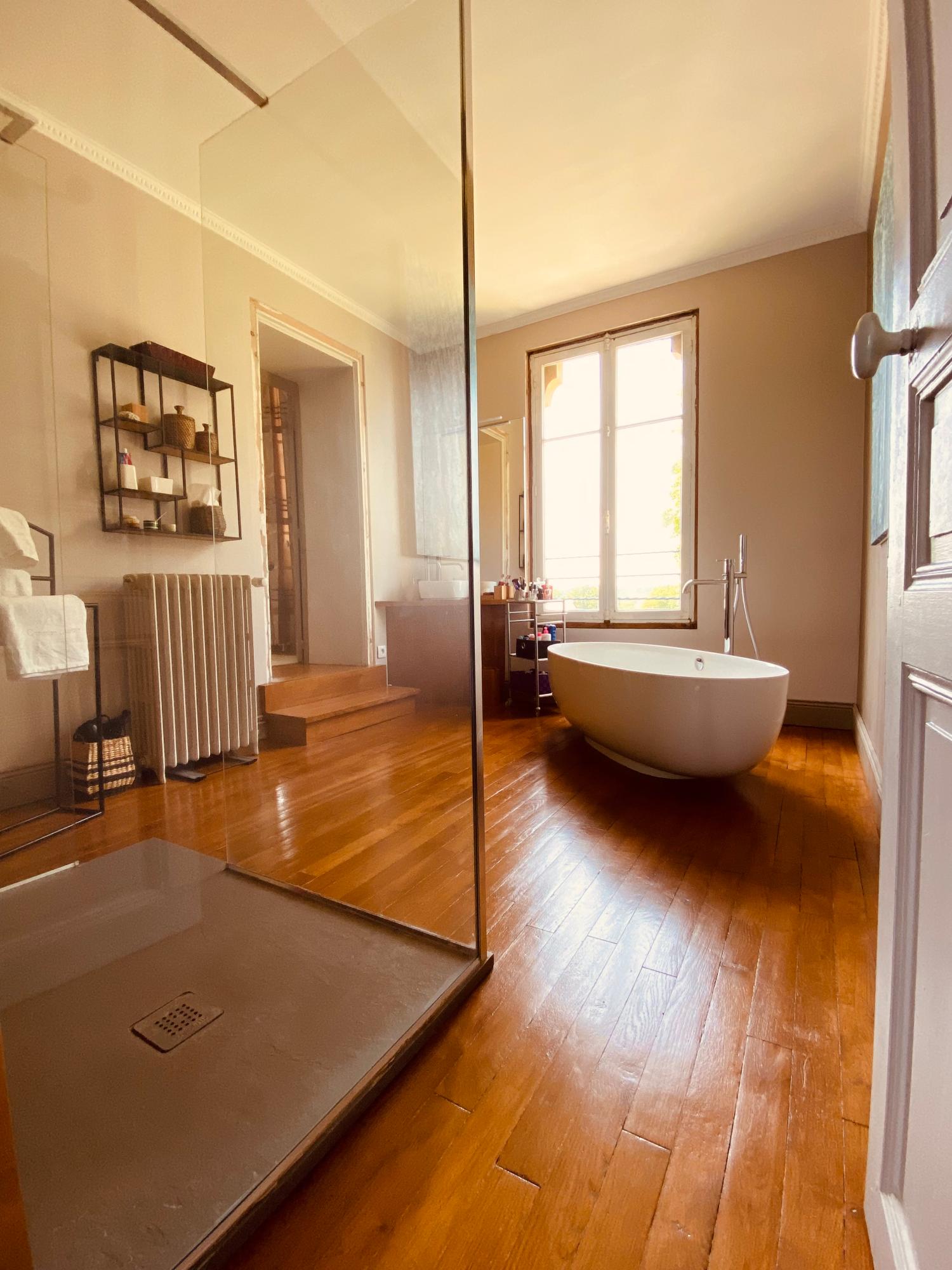  for sale mansion Saint-Honoré-Les-Bains Nièvre 30