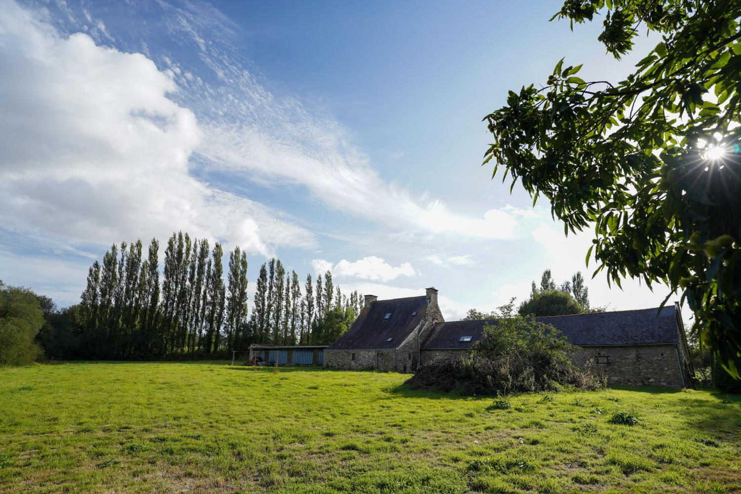  for sale estate Pontivy Morbihan 36