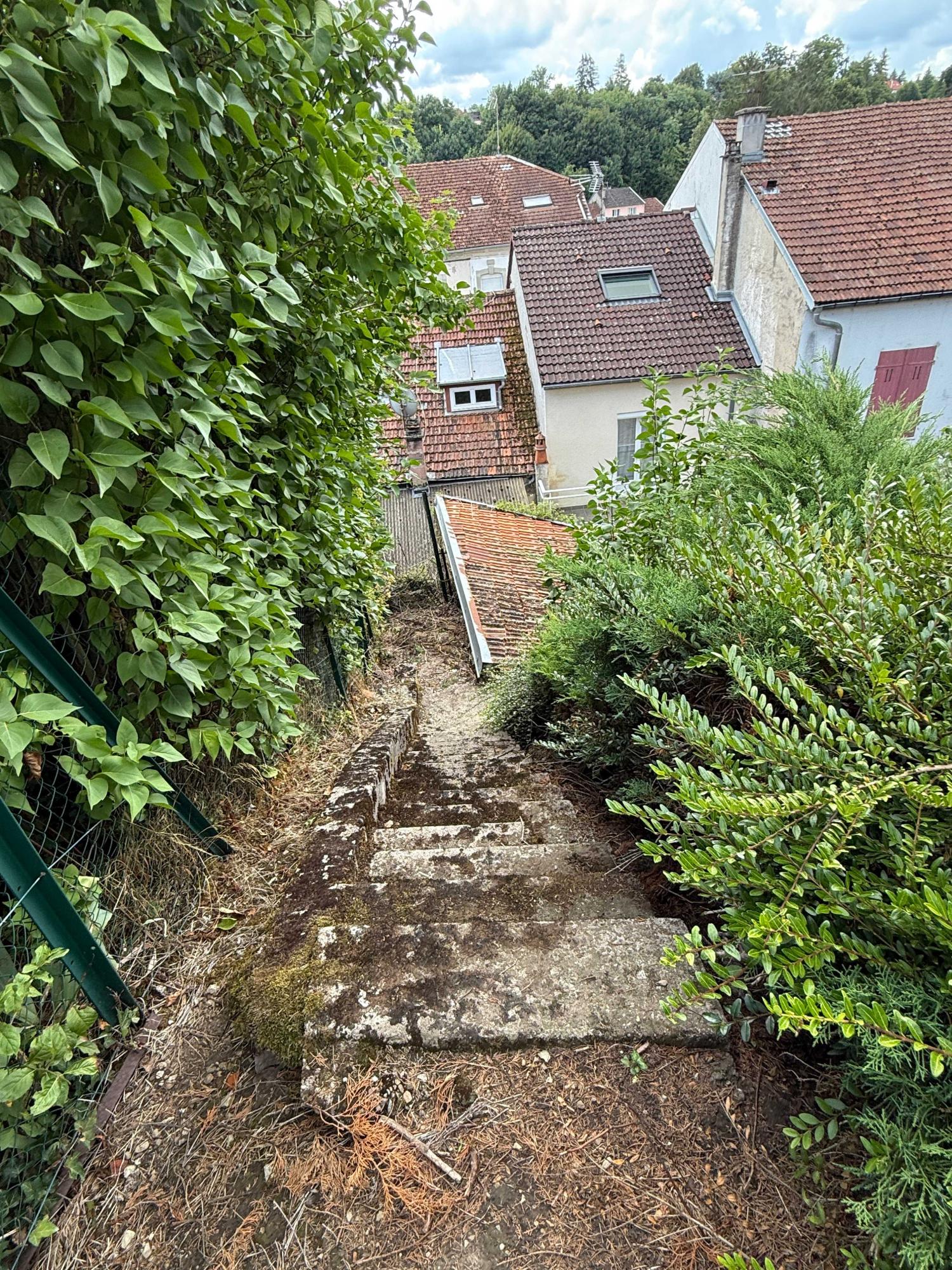  for sale city house Bourbonne-les-Bains Haute-Marne 17