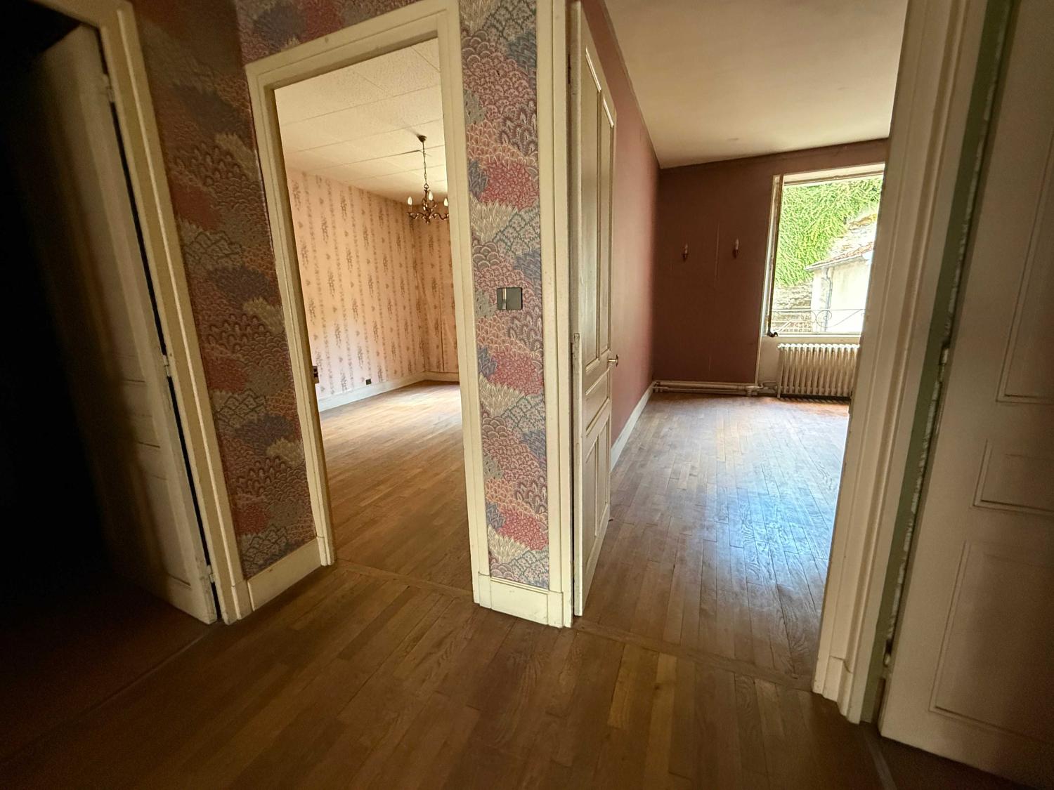  for sale village house Bourbonne-les-Bains Haute-Marne 16
