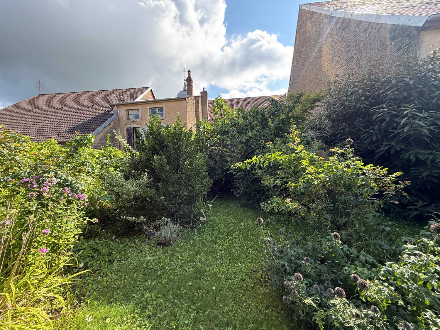  for sale apartment Jussey Haute-Saône 38