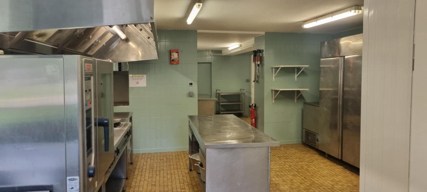  for sale bed and breakfast Le Mayet-de-Montagne Allier 21