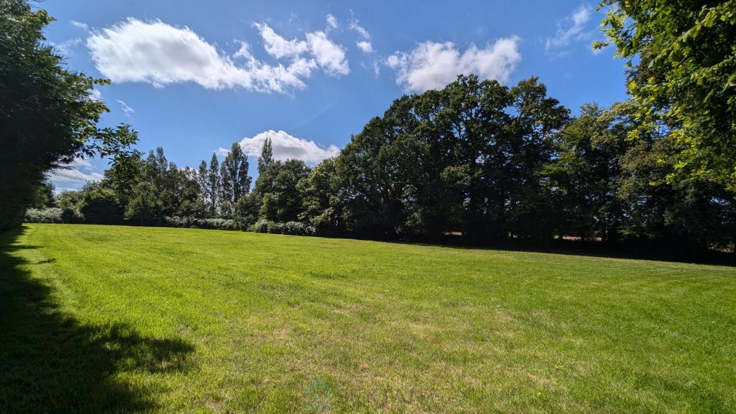  for sale estate Pontivy Morbihan 38