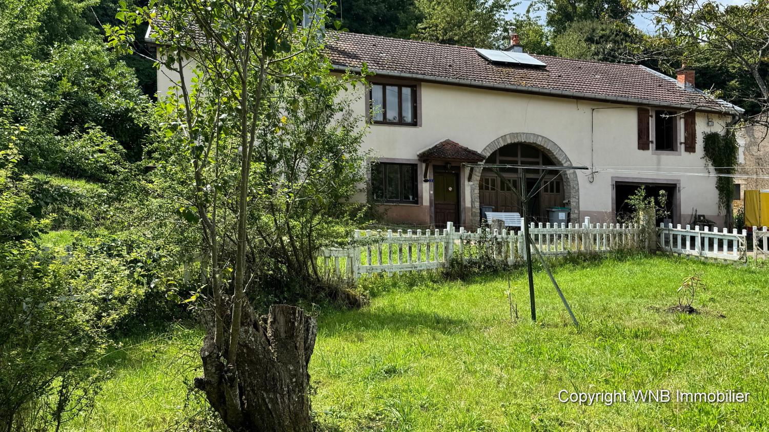  for sale village farm Melincourt Haute-Saône 1