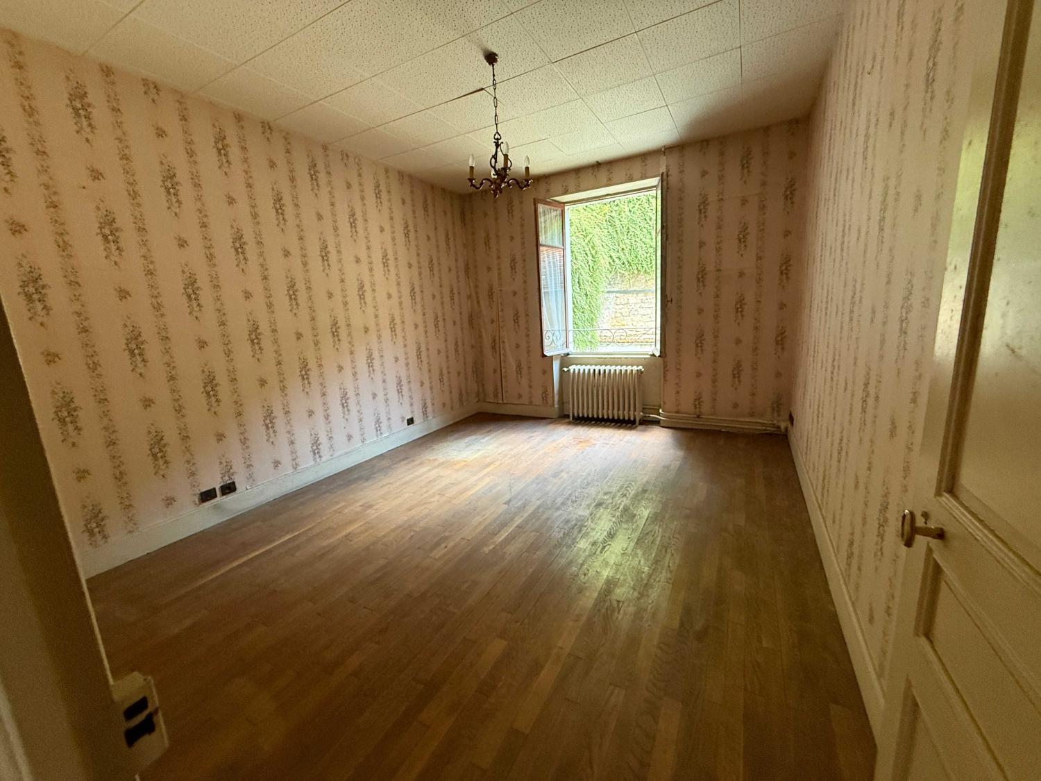  for sale village house Bourbonne-les-Bains Haute-Marne 12