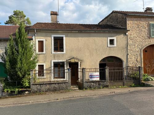 Dampierre Haute-Marne village house foto