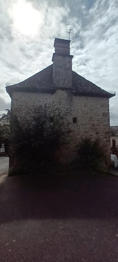  for sale house Saint-Cirgues-la-Loutre Corrèze 15