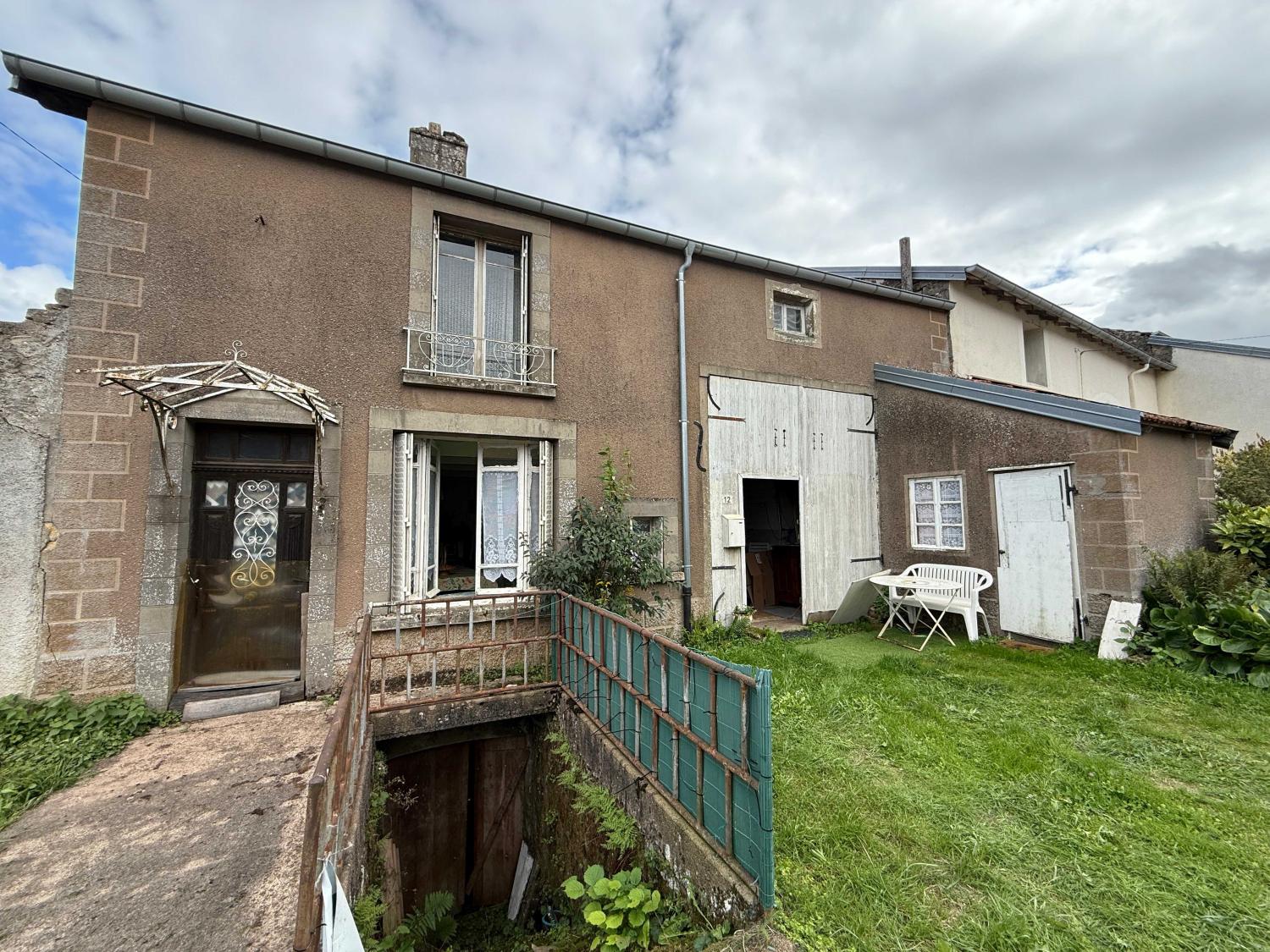  for sale village farm Damrémont Haute-Marne 1