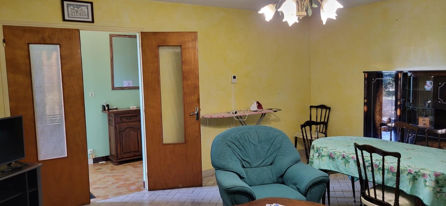  for sale house Saint-André-de-Lidon Charente-Maritime 46