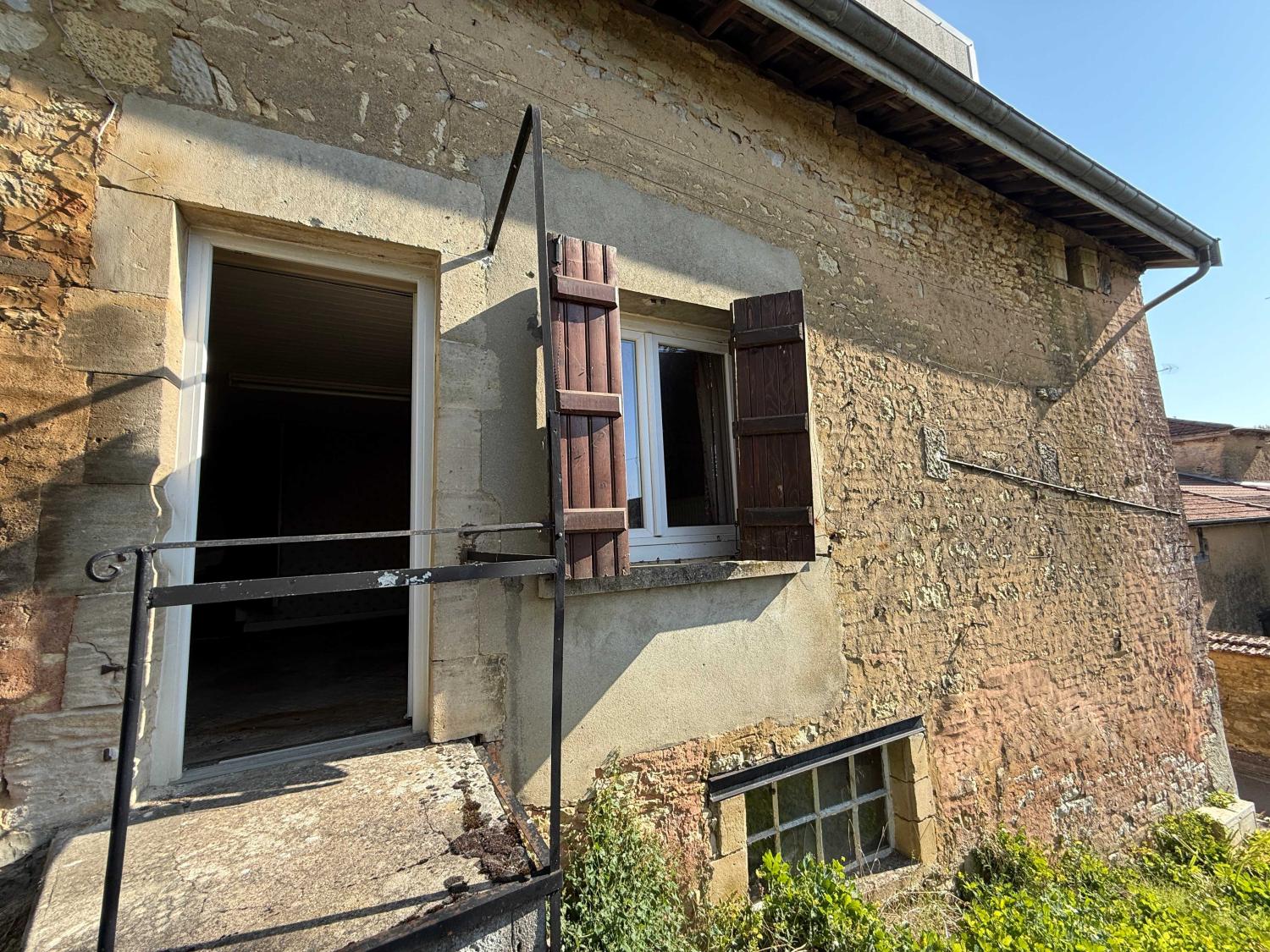  for sale village house Doulevant-le-Château Haute-Marne 31