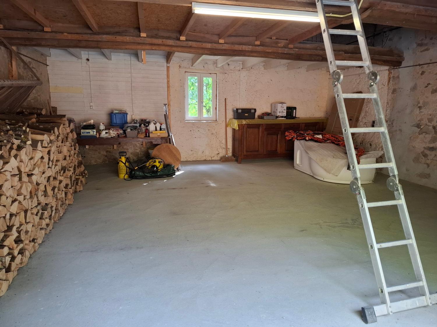  for sale house Saint-Léger-de-Fougeret Nièvre 3