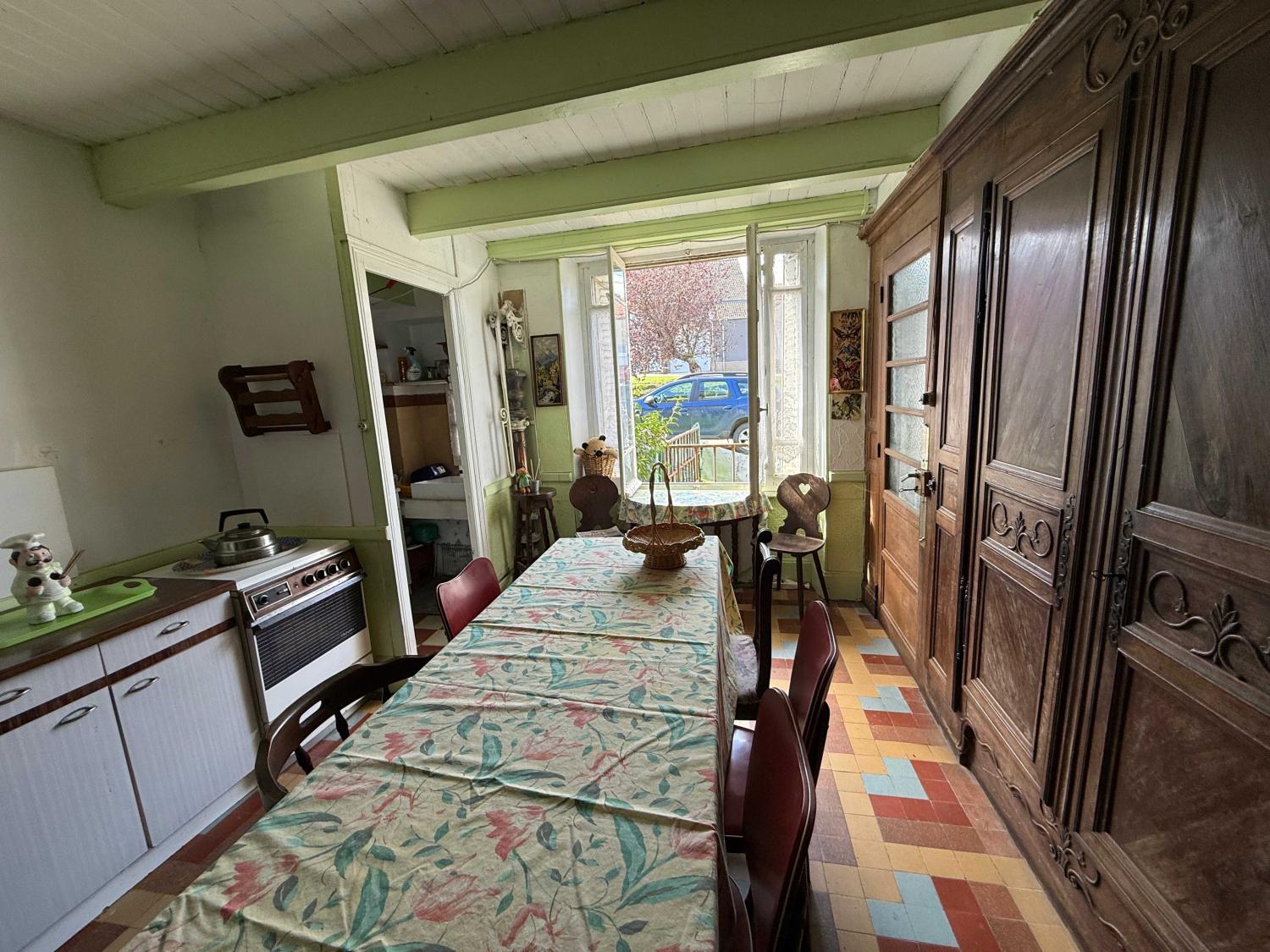  for sale village farm Bourbonne-les-Bains Haute-Marne 5