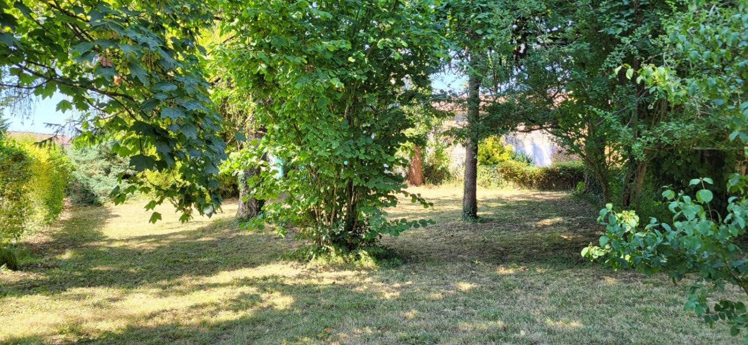  for sale house Saint-André-de-Lidon Charente-Maritime 13