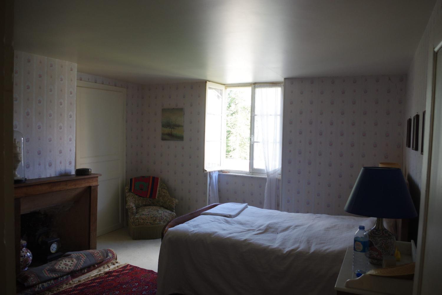  for sale city house Saint-Honoré-Les-Bains Nièvre 8