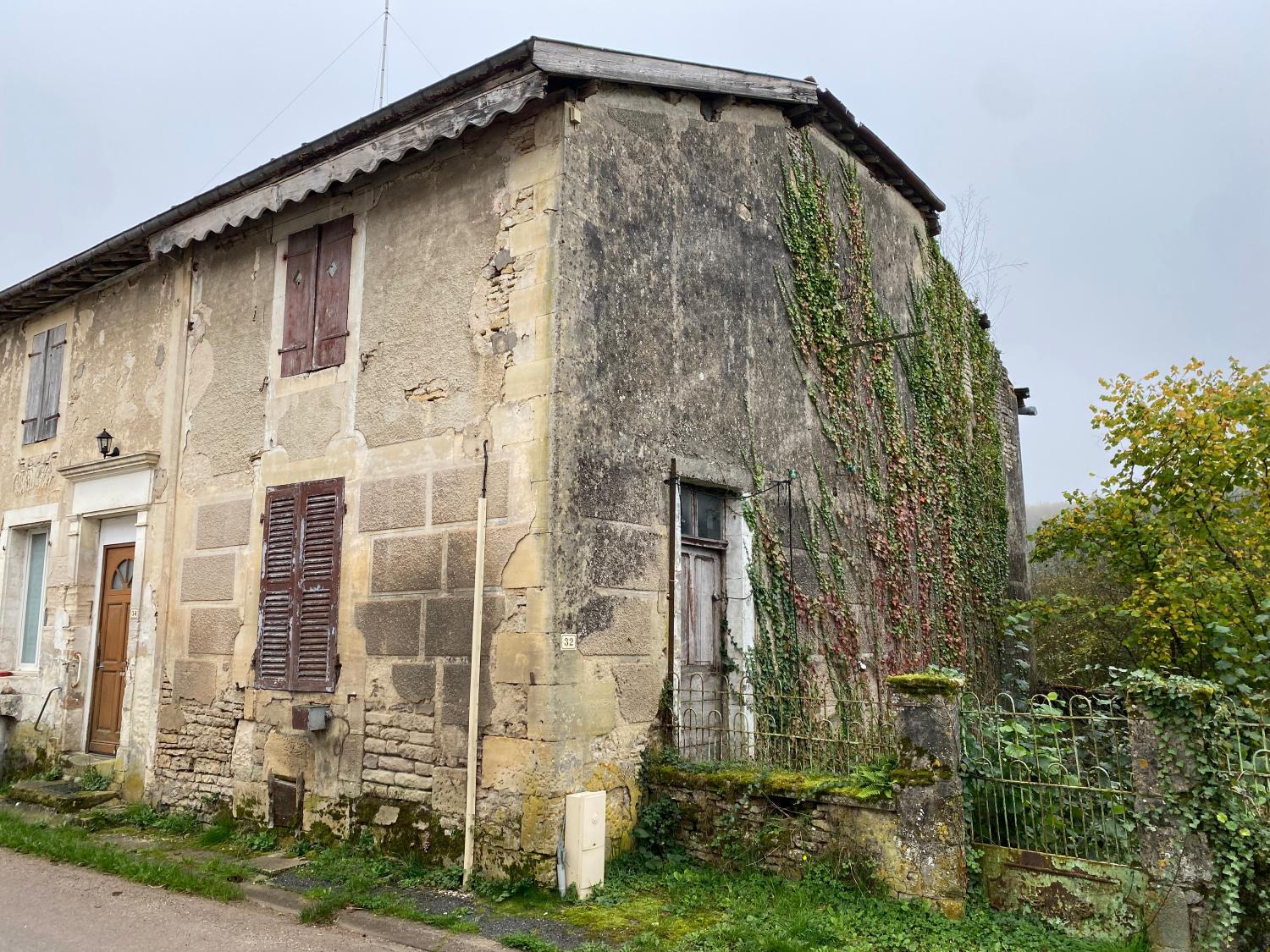  for sale village house Donjeux Haute-Marne 3