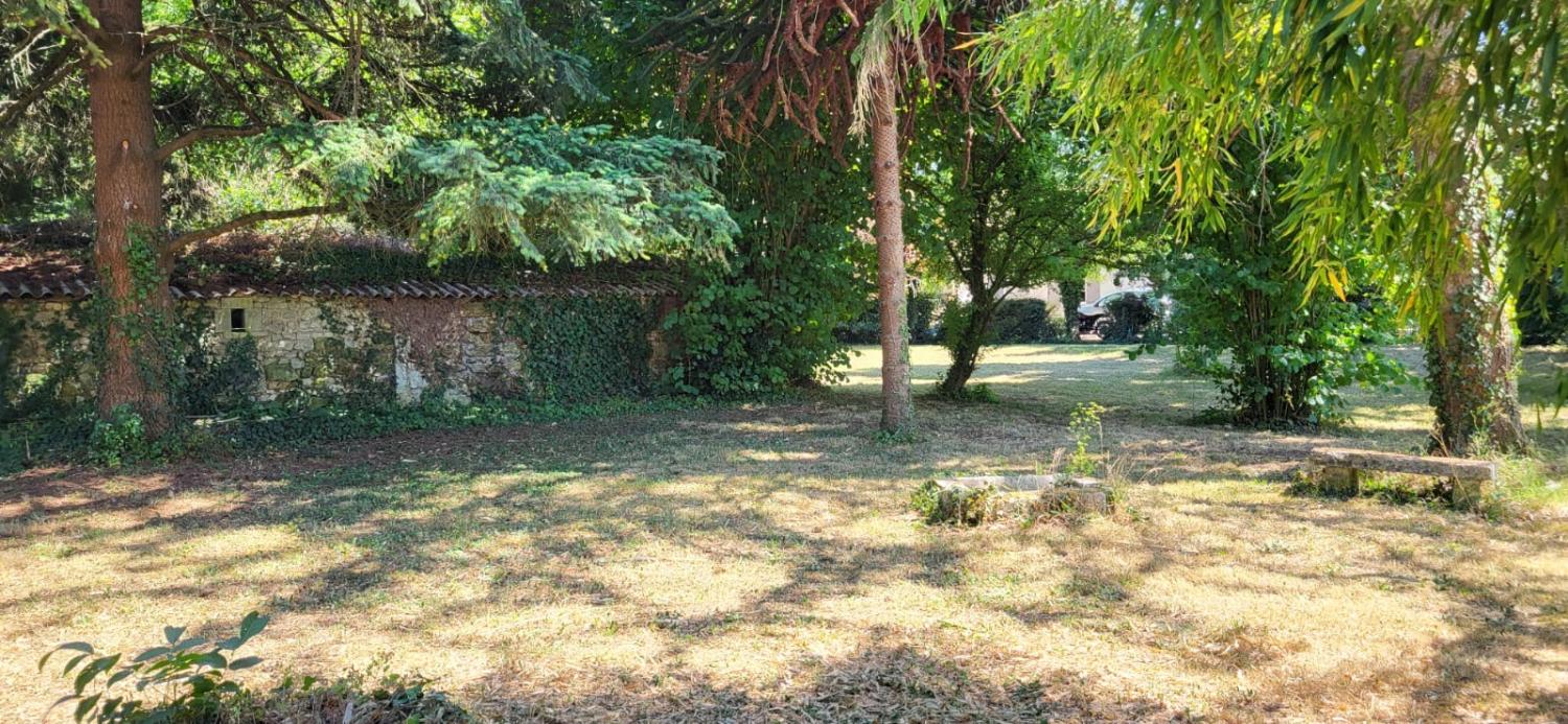  for sale house Saint-André-de-Lidon Charente-Maritime 11