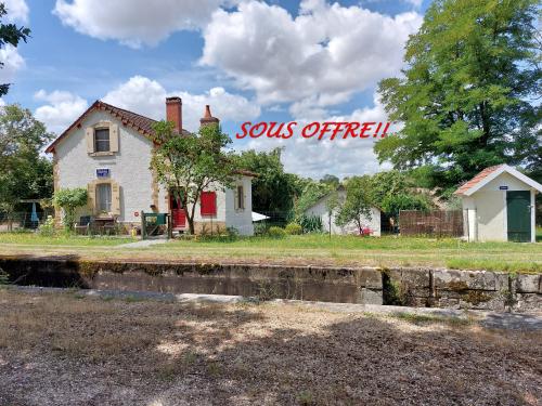 house, Épineuil-le-Fleuriel, Cher