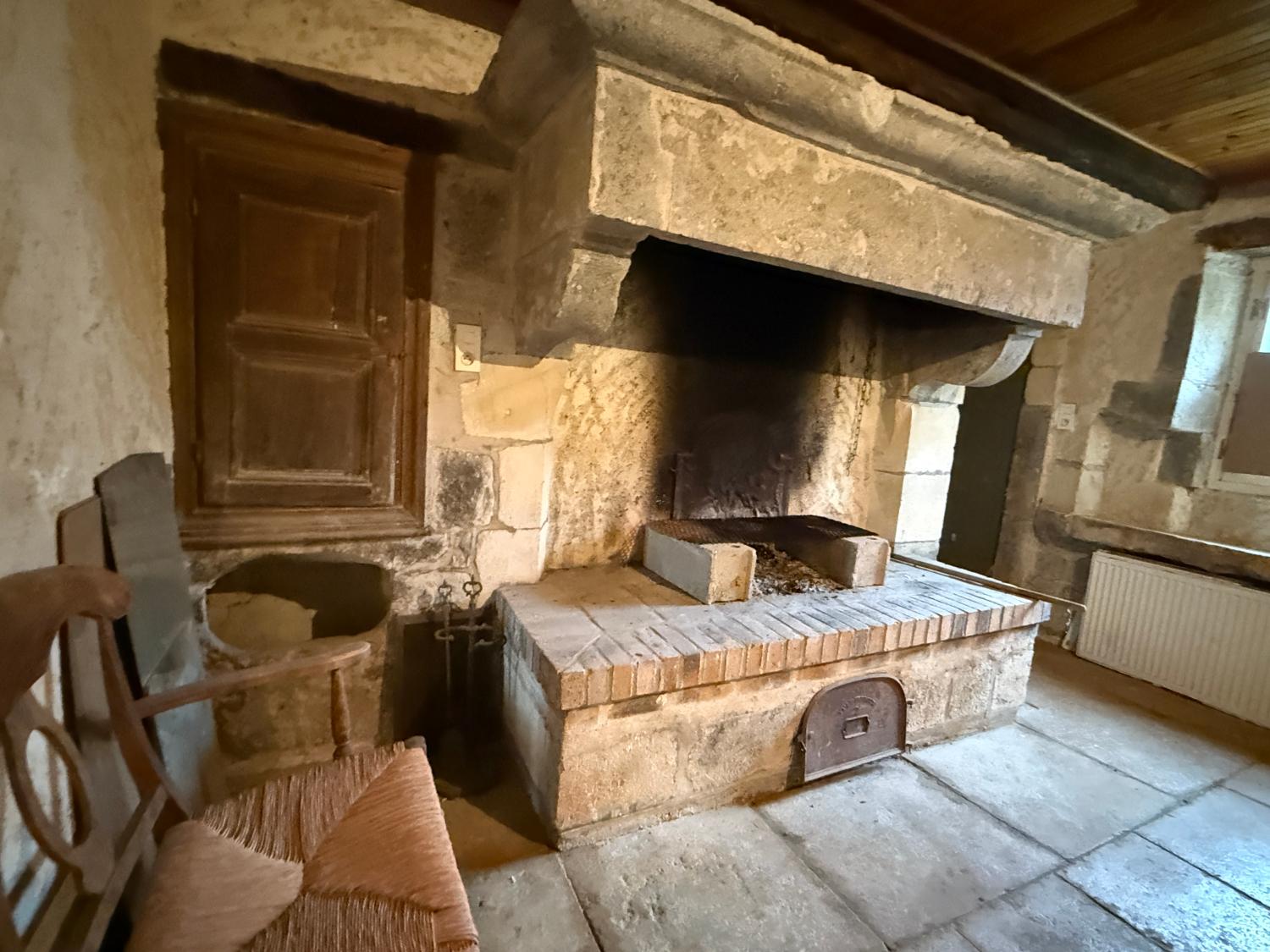  for sale detached house Jussey Haute-Saône 32