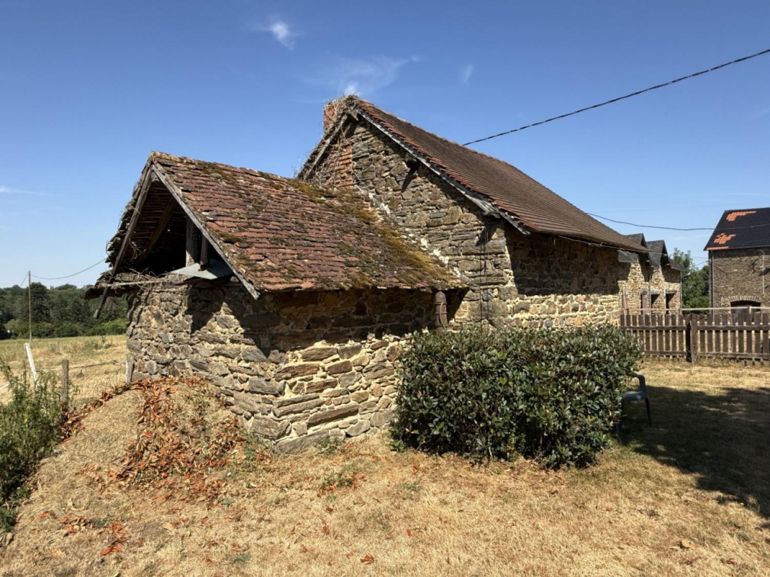  for sale farm Saint-Pardoux-Corbier Corrèze 5