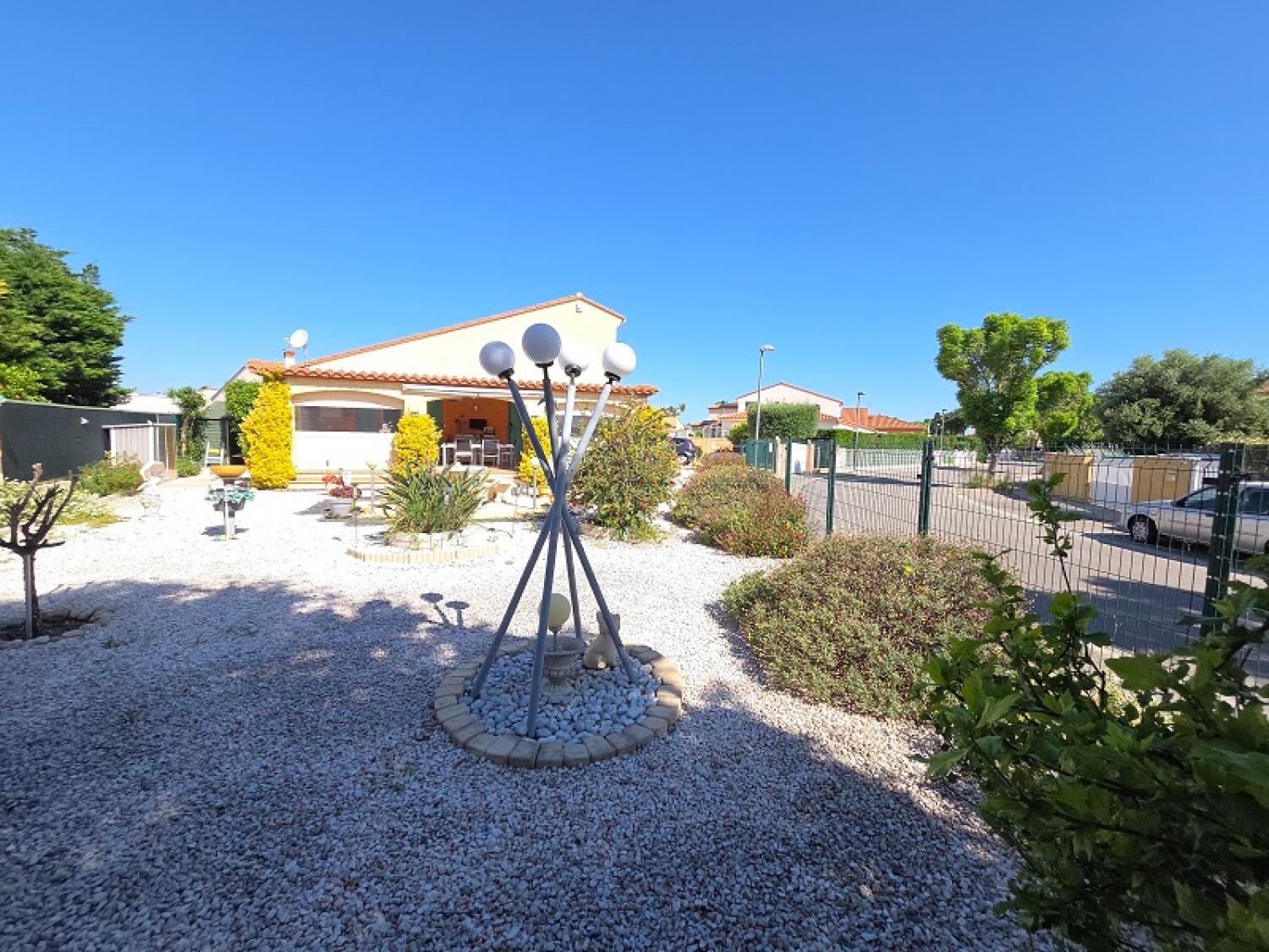 for sale villa Saint-Laurent-de-la-Salanque Pyrénées-Orientales 2