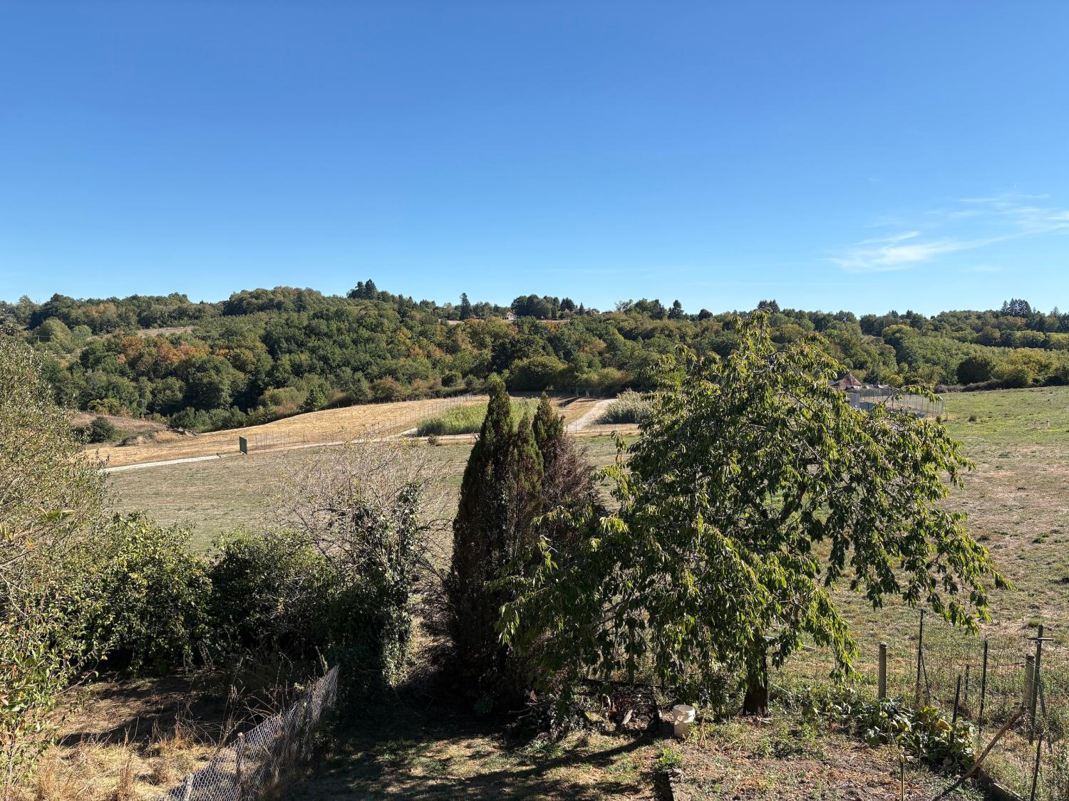  for sale village house Coussac-Bonneval Haute-Vienne 22