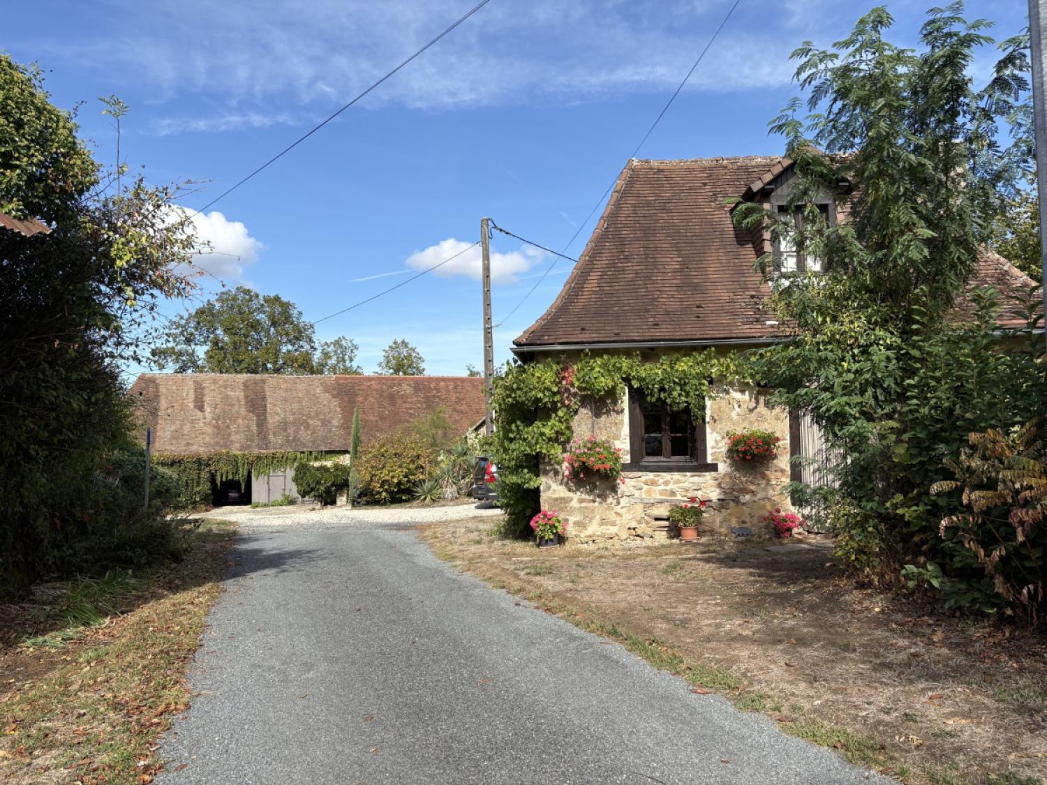  for sale property with holiday home Meuzac Haute-Vienne 36