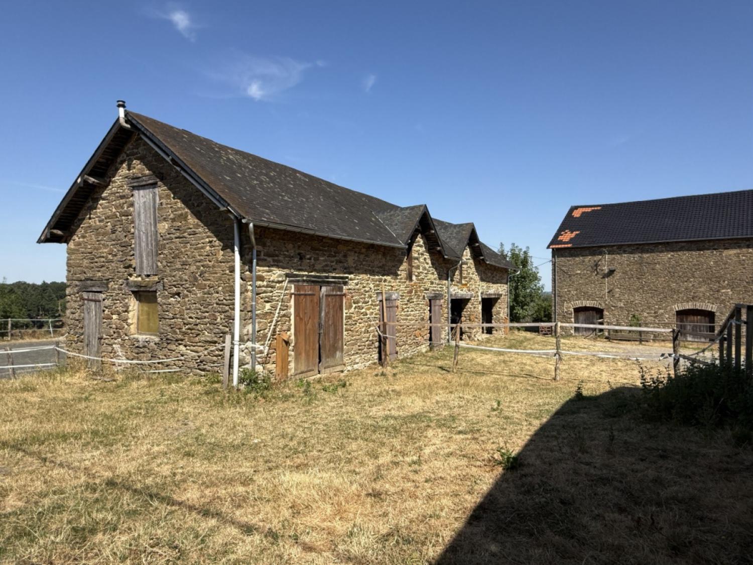  for sale farm Saint-Pardoux-Corbier Corrèze 3