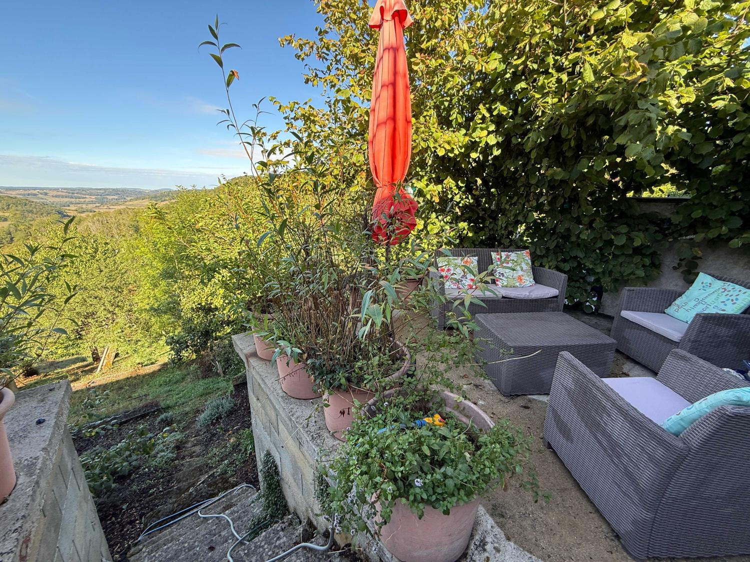 for sale village house Bourbonne-les-Bains Haute-Marne 26