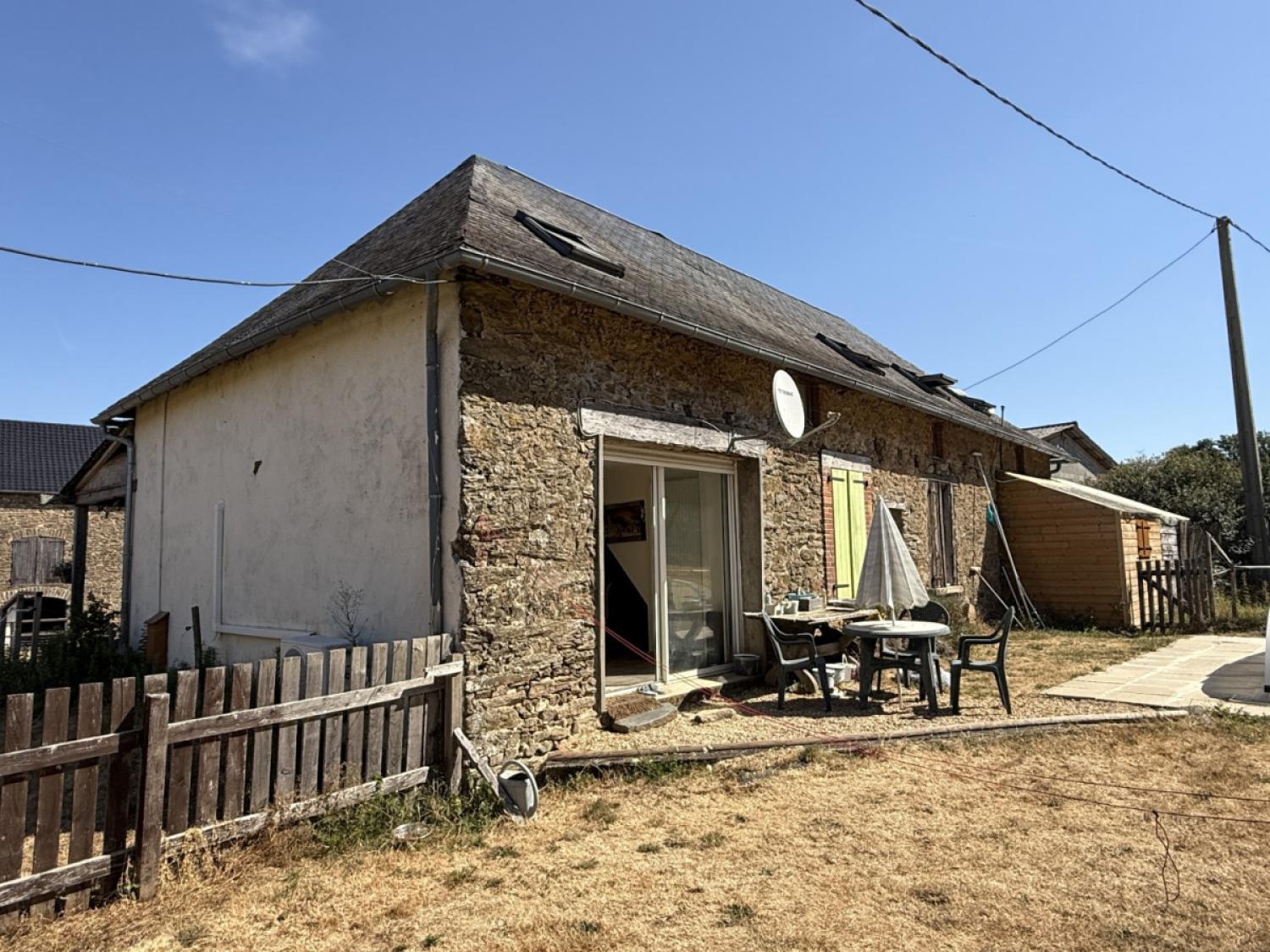  for sale farm Saint-Pardoux-Corbier Corrèze 17