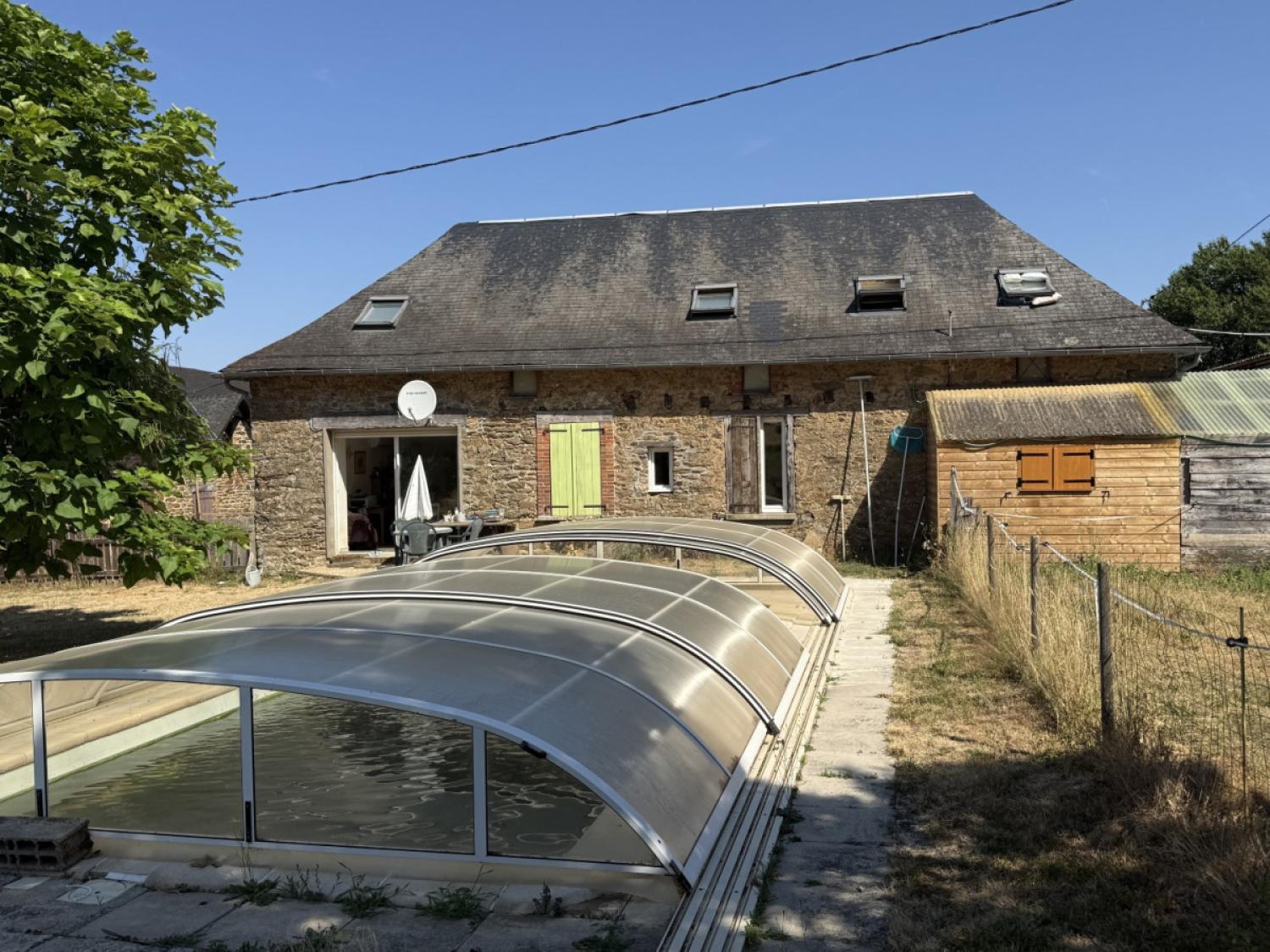  for sale farm Saint-Pardoux-Corbier Corrèze 1