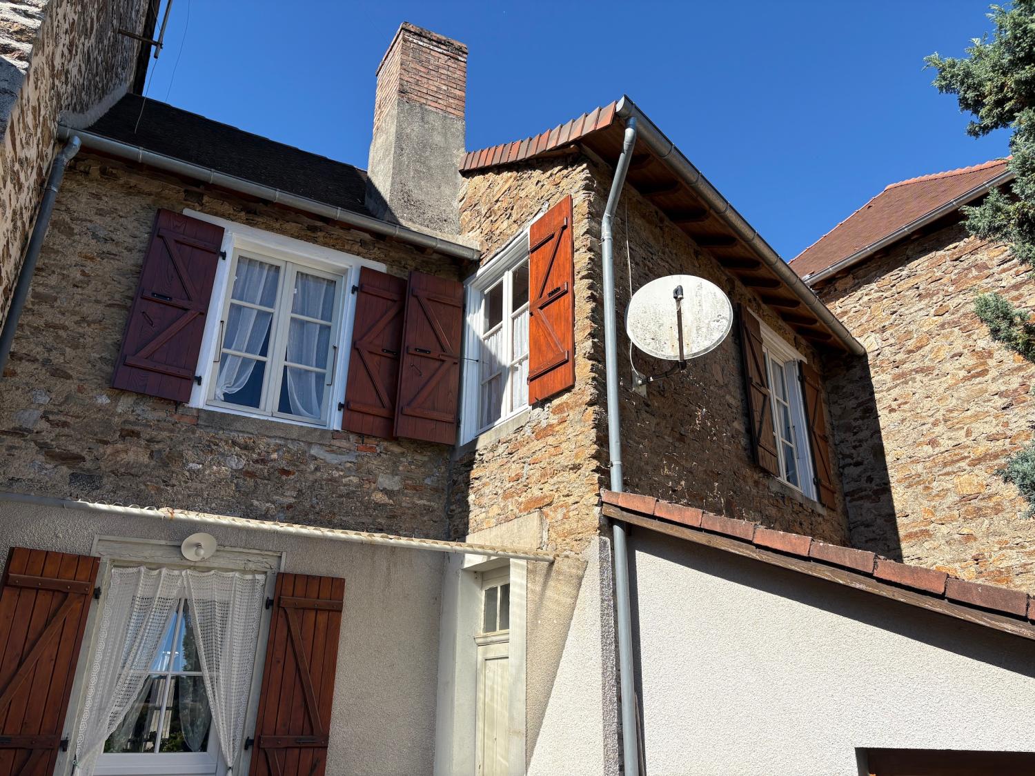  for sale village house Coussac-Bonneval Haute-Vienne 20
