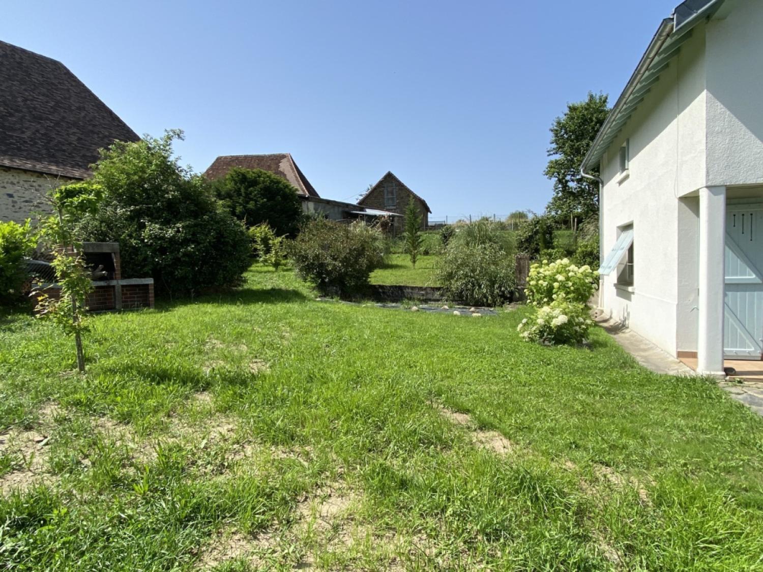  for sale detached house Saint-Pardoux-Corbier Corrèze 17